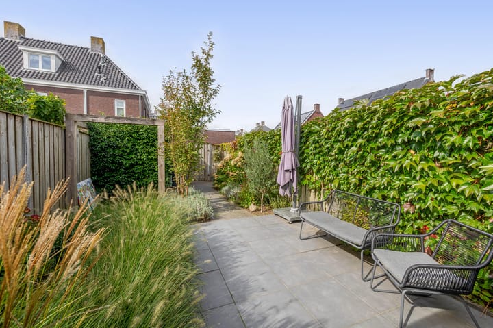 Foto 27 van Den Uylstraat 3