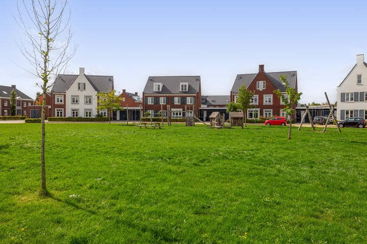 Foto 32 van Den Uylstraat 3