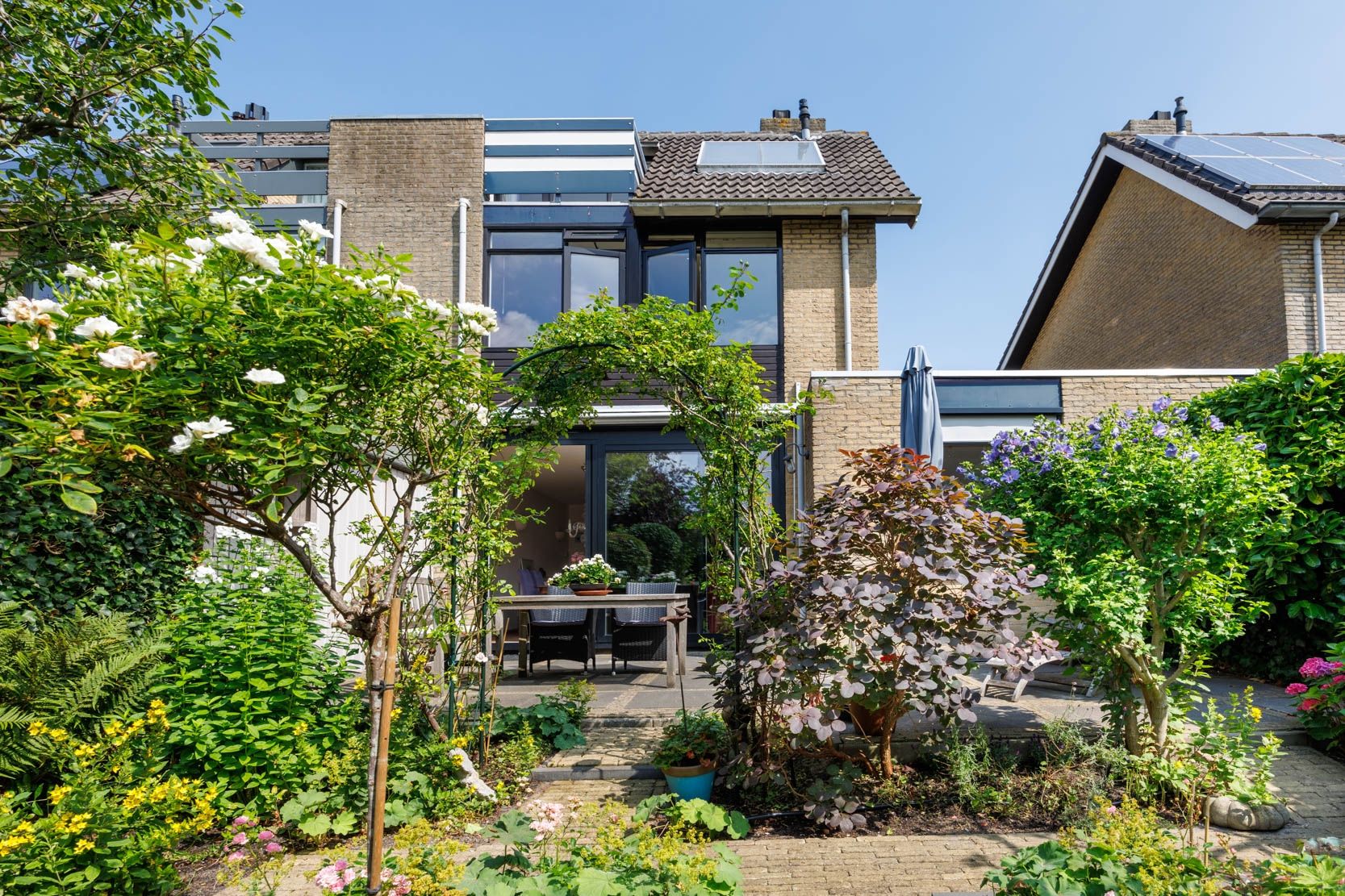 Foto 3 van Bottelroos 4