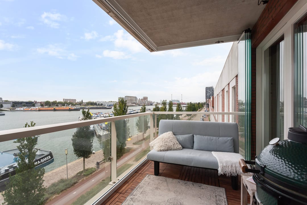 Foto 31 van Maashavenstraat 43