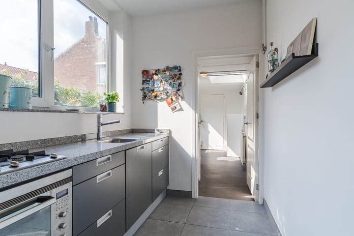 Foto 15 van Dahliastraat 67