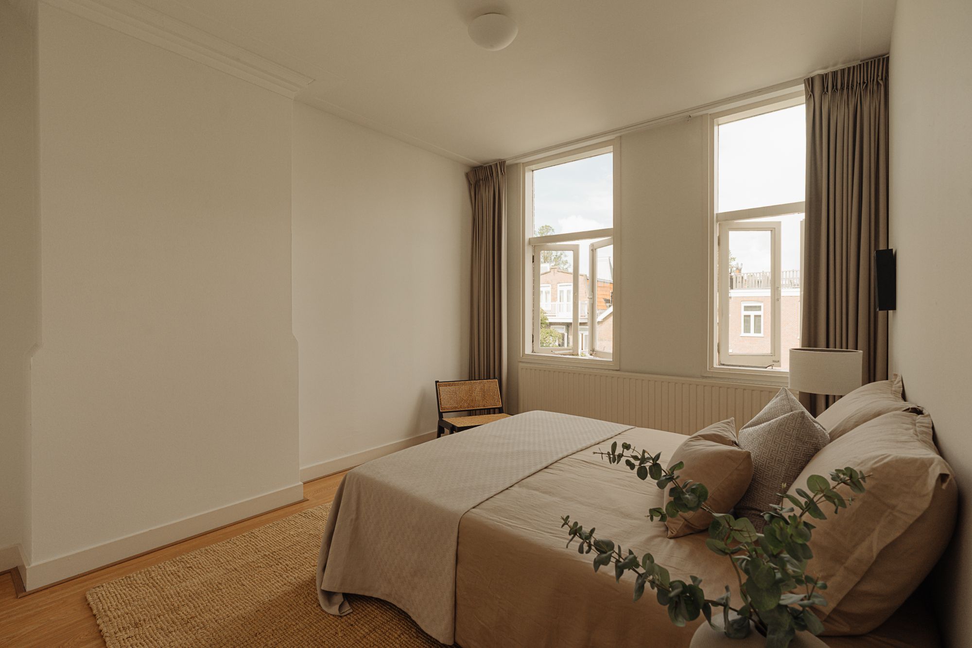 Photo 42 of Van Breestraat 98-3