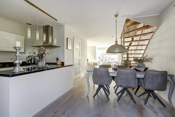 Foto 12 van Cornelis De Ruijterhof 9