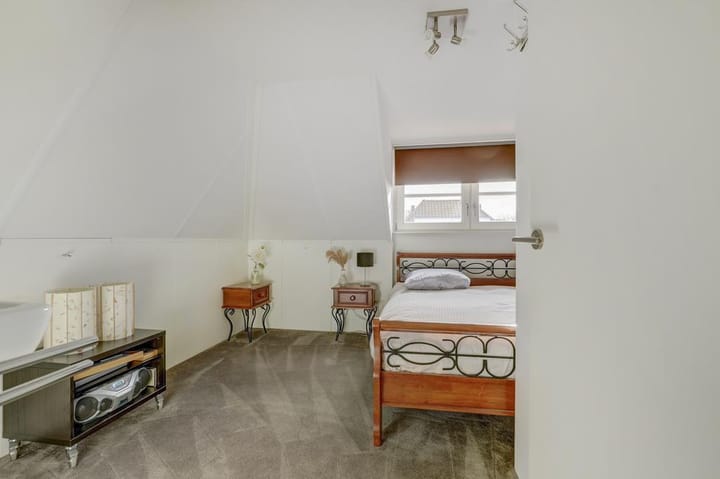 Foto 28 van Cornelis De Ruijterhof 9