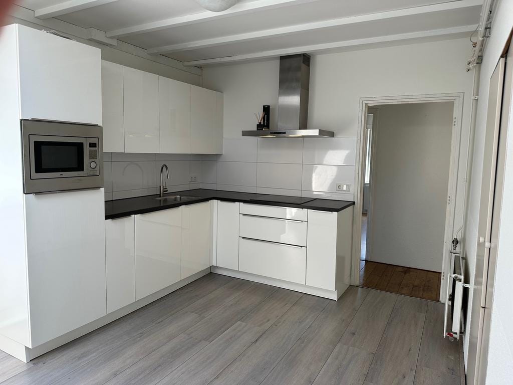 Foto 5 van Raadhuislaan 11-A