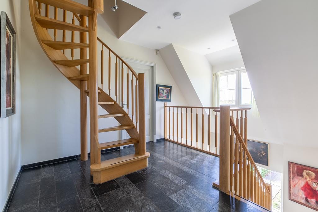 Photo 32 of Roosendaalseweg 24