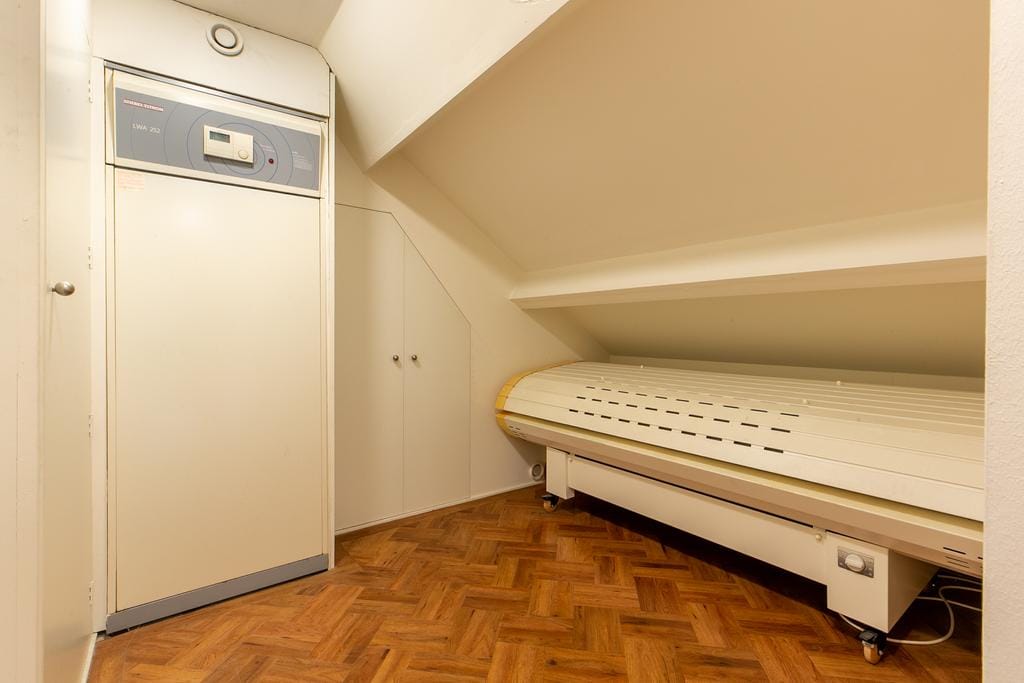 Photo 33 of Roosendaalseweg 24