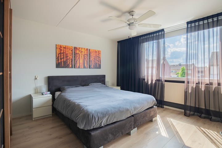 Foto 16 van Merelstraat 22