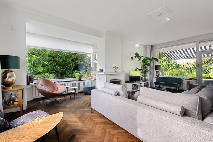 Foto 10 van Staringstraat 20