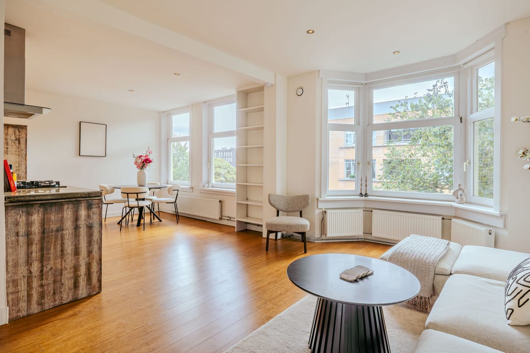 Photo 2 of Nieuwe Uilenburgerstraat 86-3