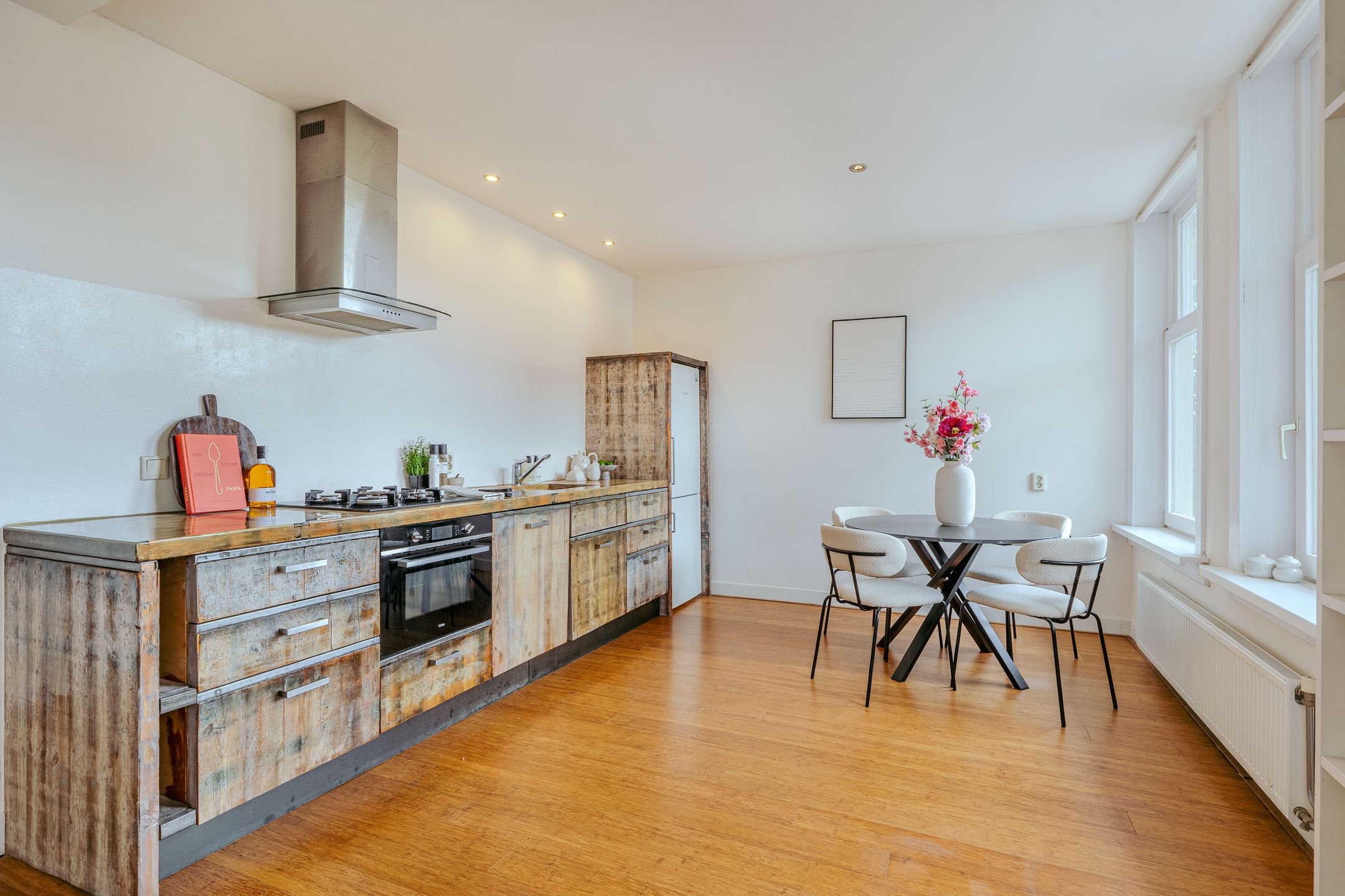 Photo 9 of Nieuwe Uilenburgerstraat 86-3