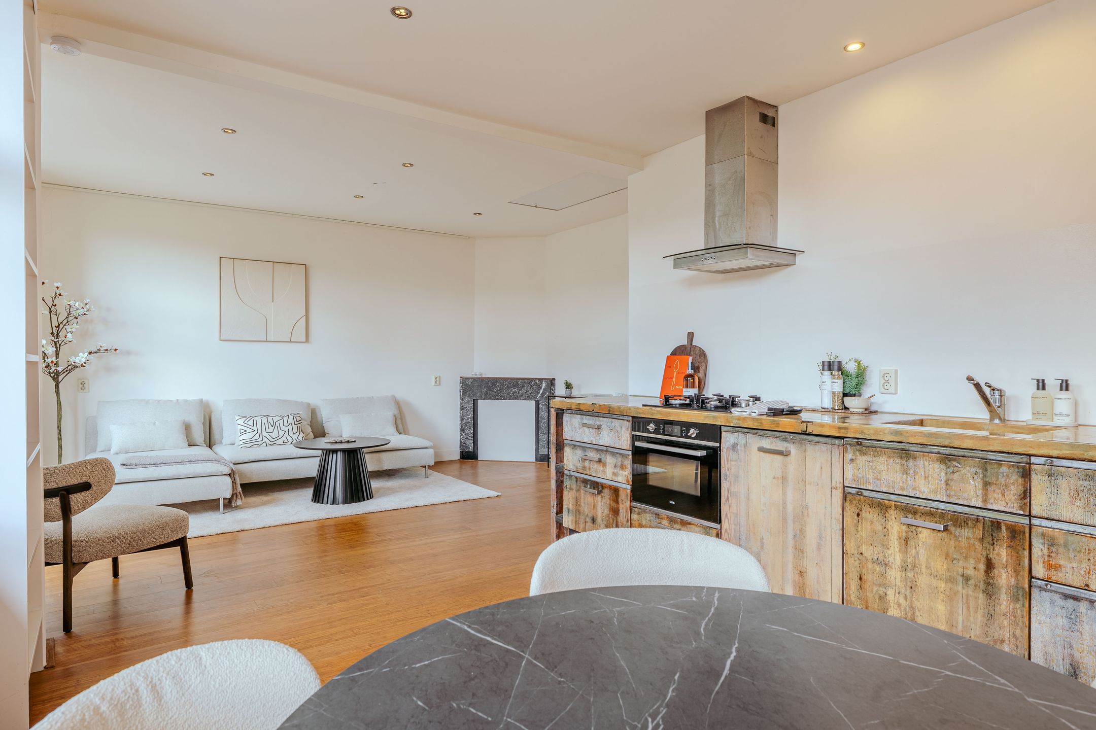 Photo 12 of Nieuwe Uilenburgerstraat 86-3