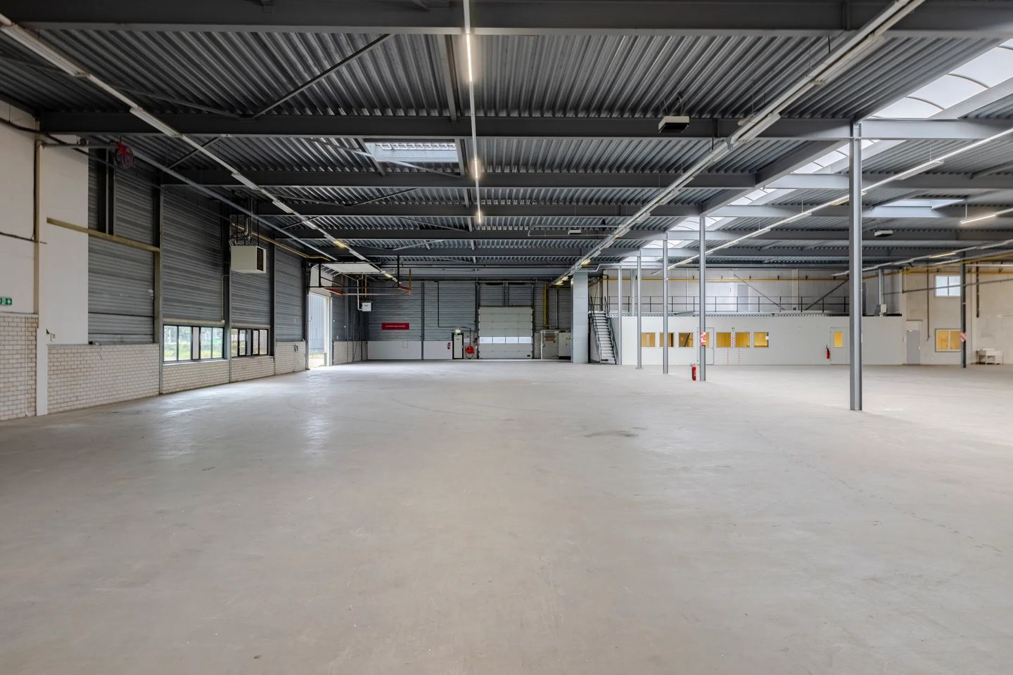 View photo 2 of Lemelerbergweg 20