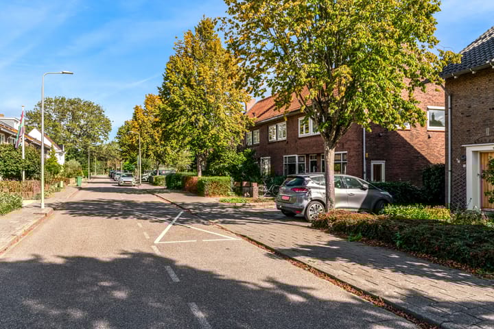 Photo 22 of Sportlaan 68