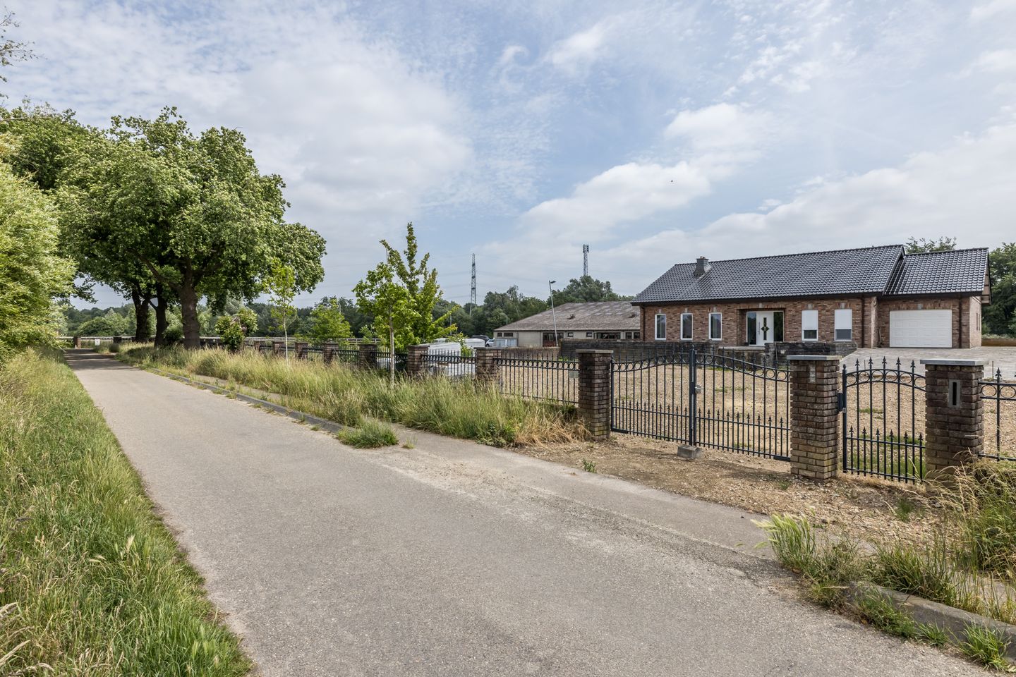 Bekijk foto 4 van Broekweg 2