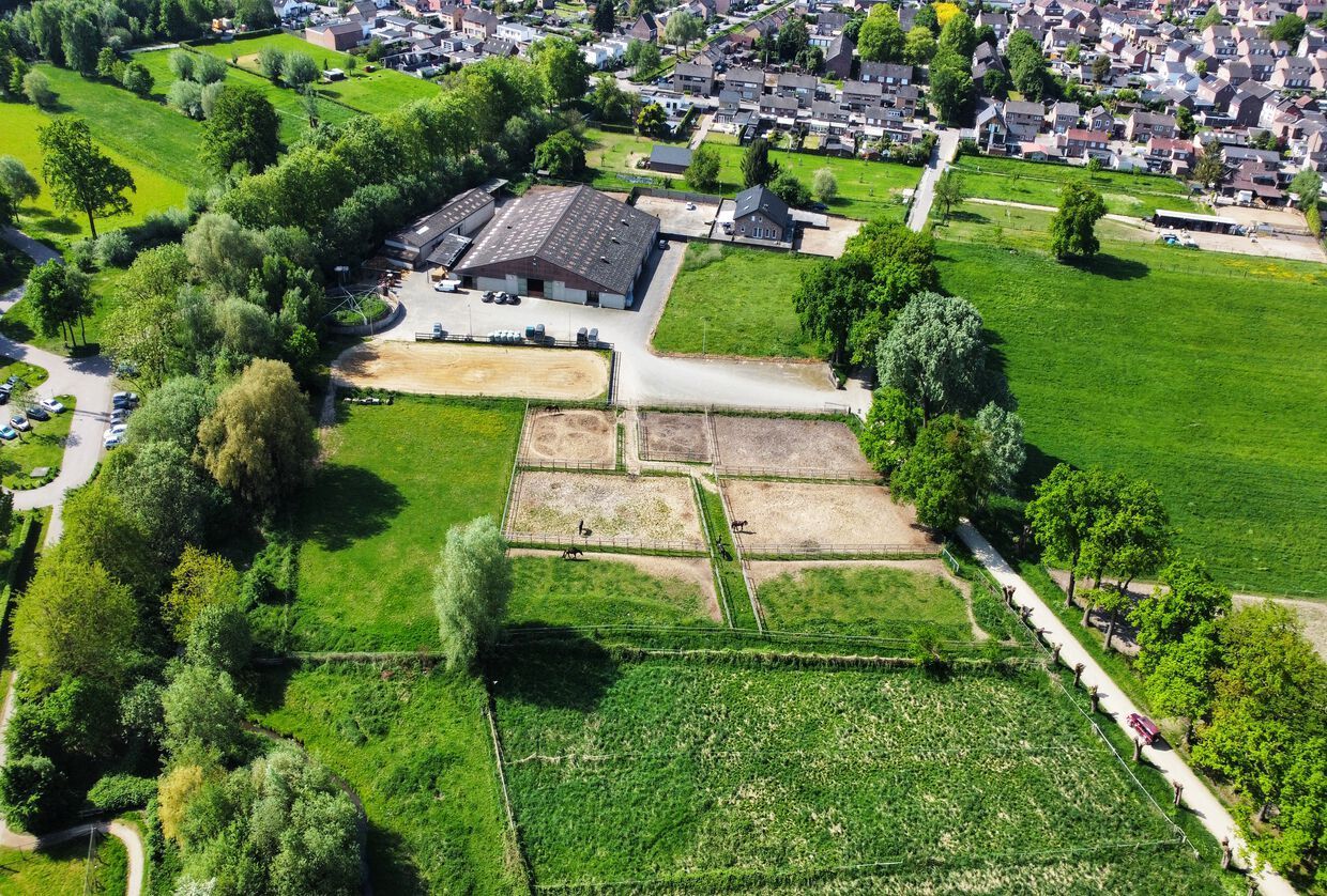 Bekijk foto 2 van Broekweg 2