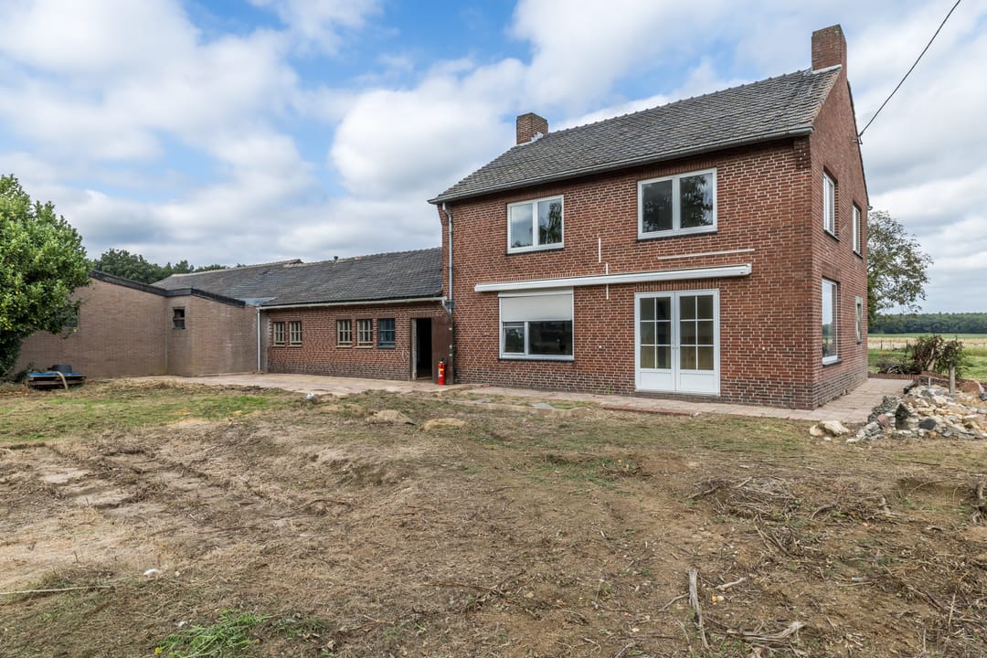 Photo 8 of Breukelderveestraat 27