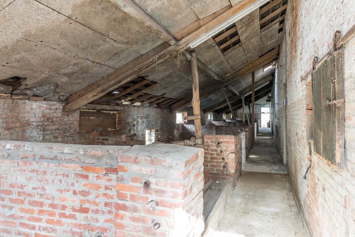 Photo 40 of Breukelderveestraat 27