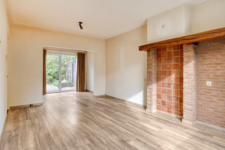 Photo 11 of Duifstraat 13