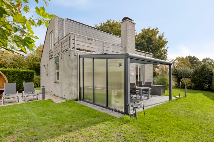 Photo 2 of Hopman de Rijklaan 28