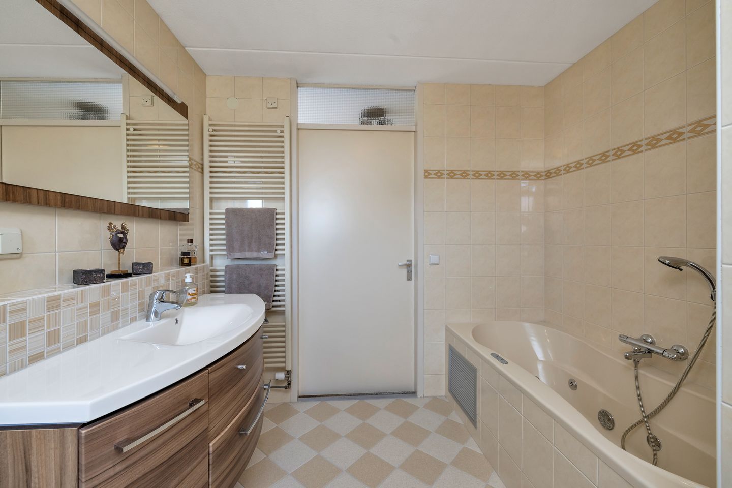 Foto 34 van Oosteinde 65-B