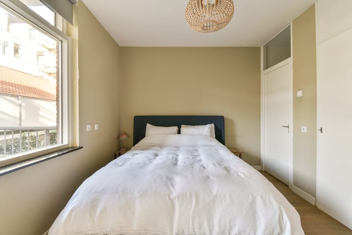 Foto 14 van Roetersstraat 164