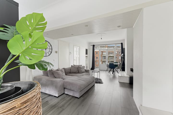 Foto 31 van Julianalaan 106-B