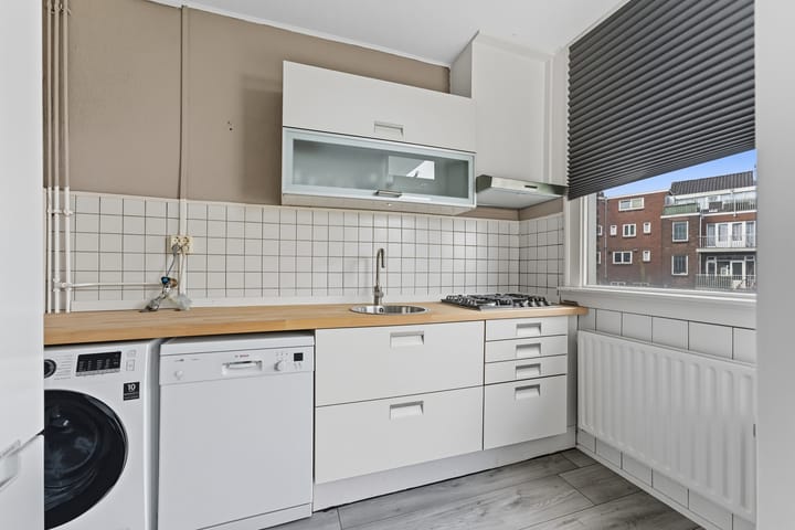 Foto 36 van Julianalaan 106-B