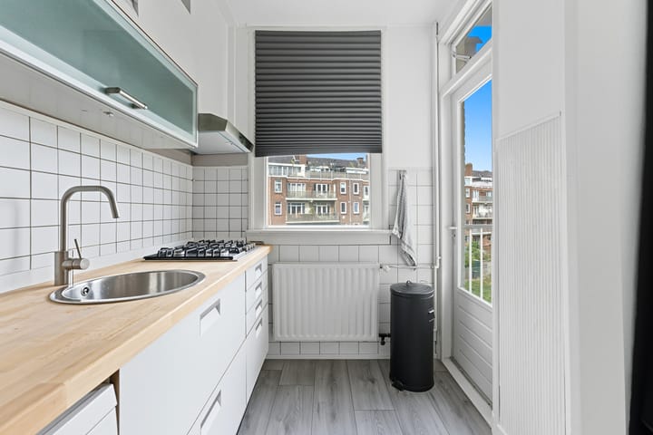 Foto 37 van Julianalaan 106-B