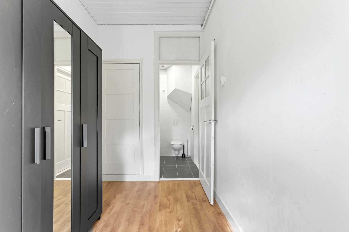 Foto 50 van Julianalaan 106-B