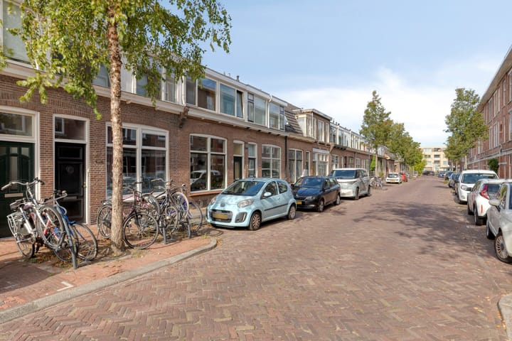 Foto 2 van De Genestetstraat 29