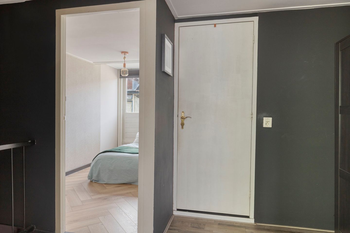 Foto 19 van De Genestetstraat 29