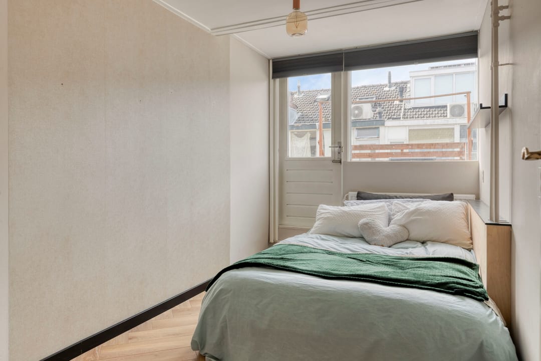 Foto 28 van De Genestetstraat 29