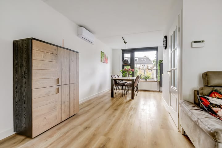 Foto 12 van Macrinushof 11