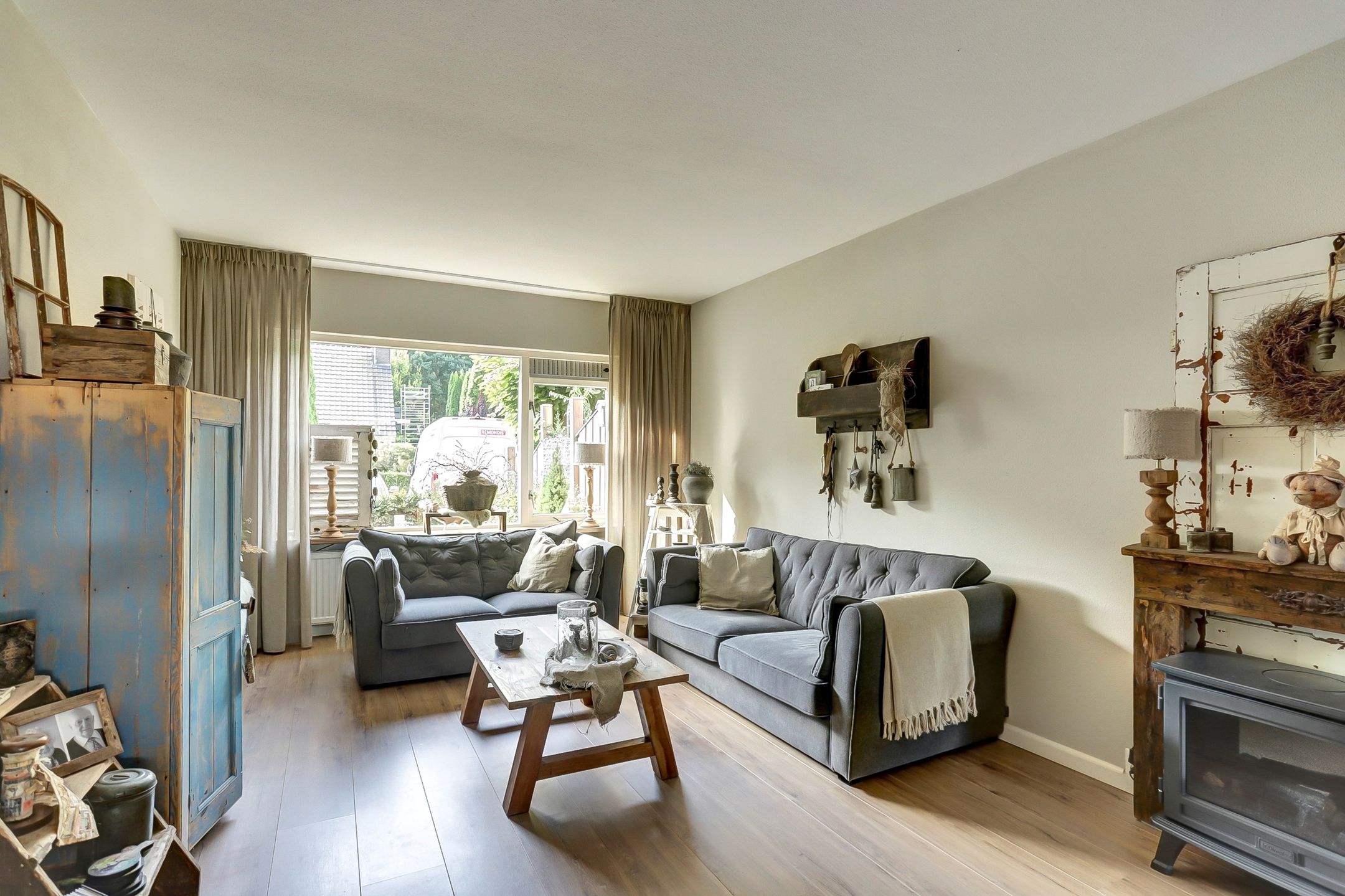 Photo 3 of Lijsterbeslaan 8