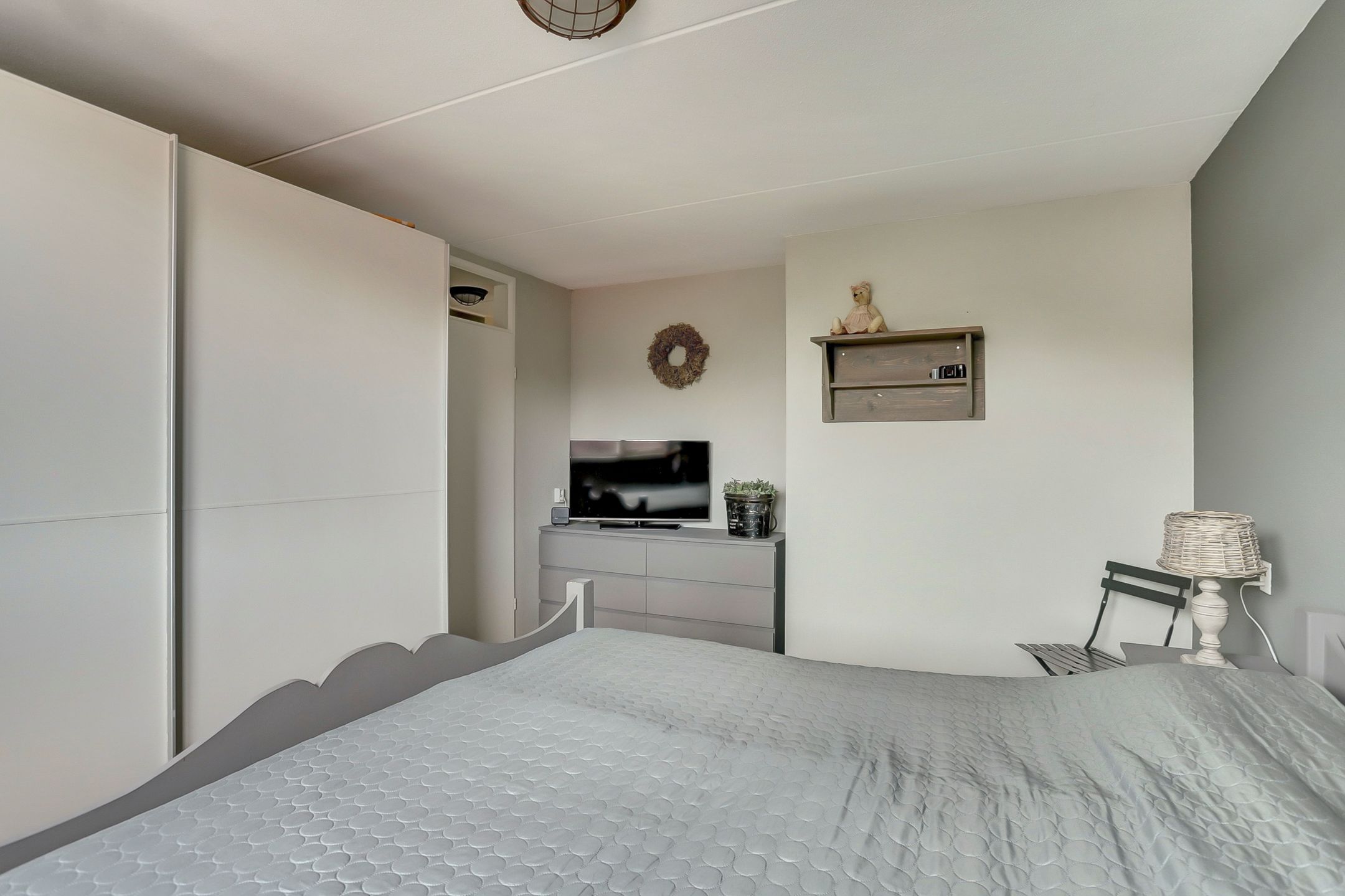 Photo 12 of Lijsterbeslaan 8