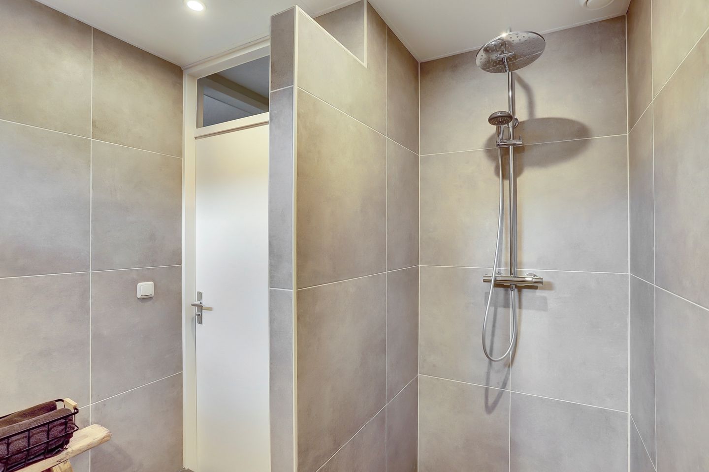 Photo 20 of Lijsterbeslaan 8