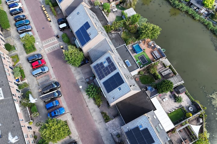 Photo 41 of Merel 35