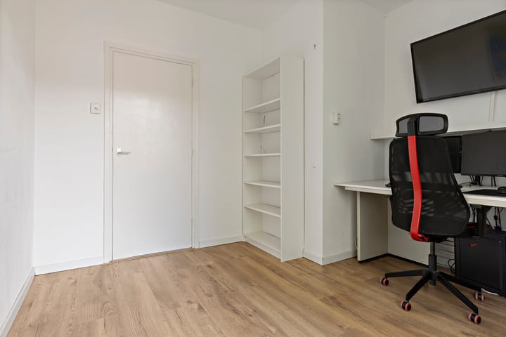 Foto 20 van Meeuwenstraat 12