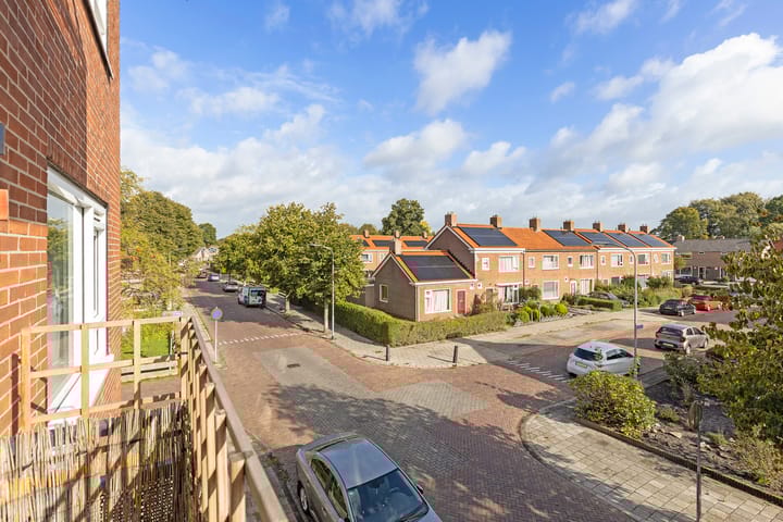 Foto 28 van Meeuwenstraat 12