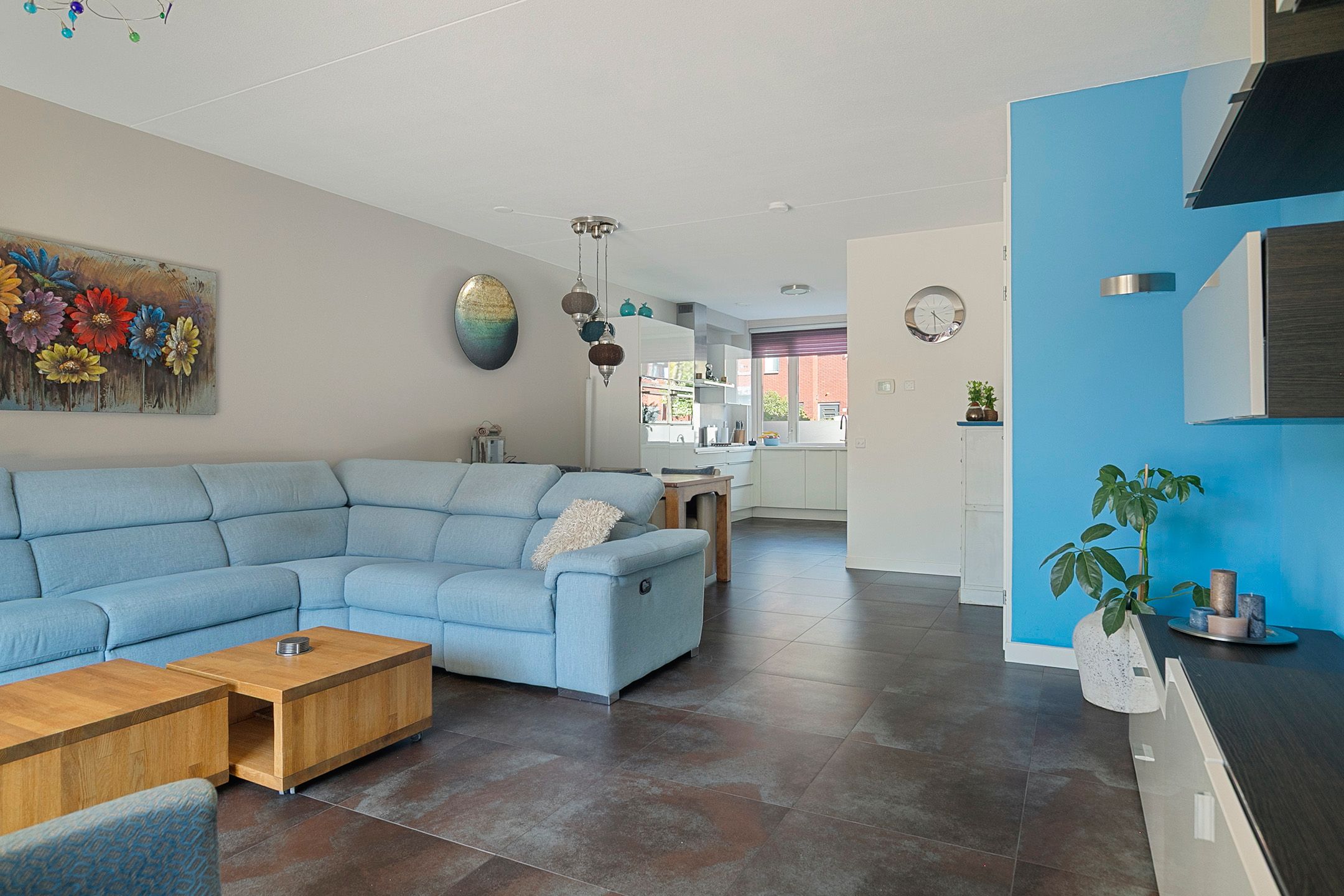 Foto 12 van Kurt Schwittersstraat 9