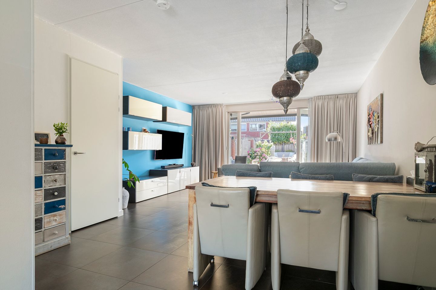 Foto 10 van Kurt Schwittersstraat 9