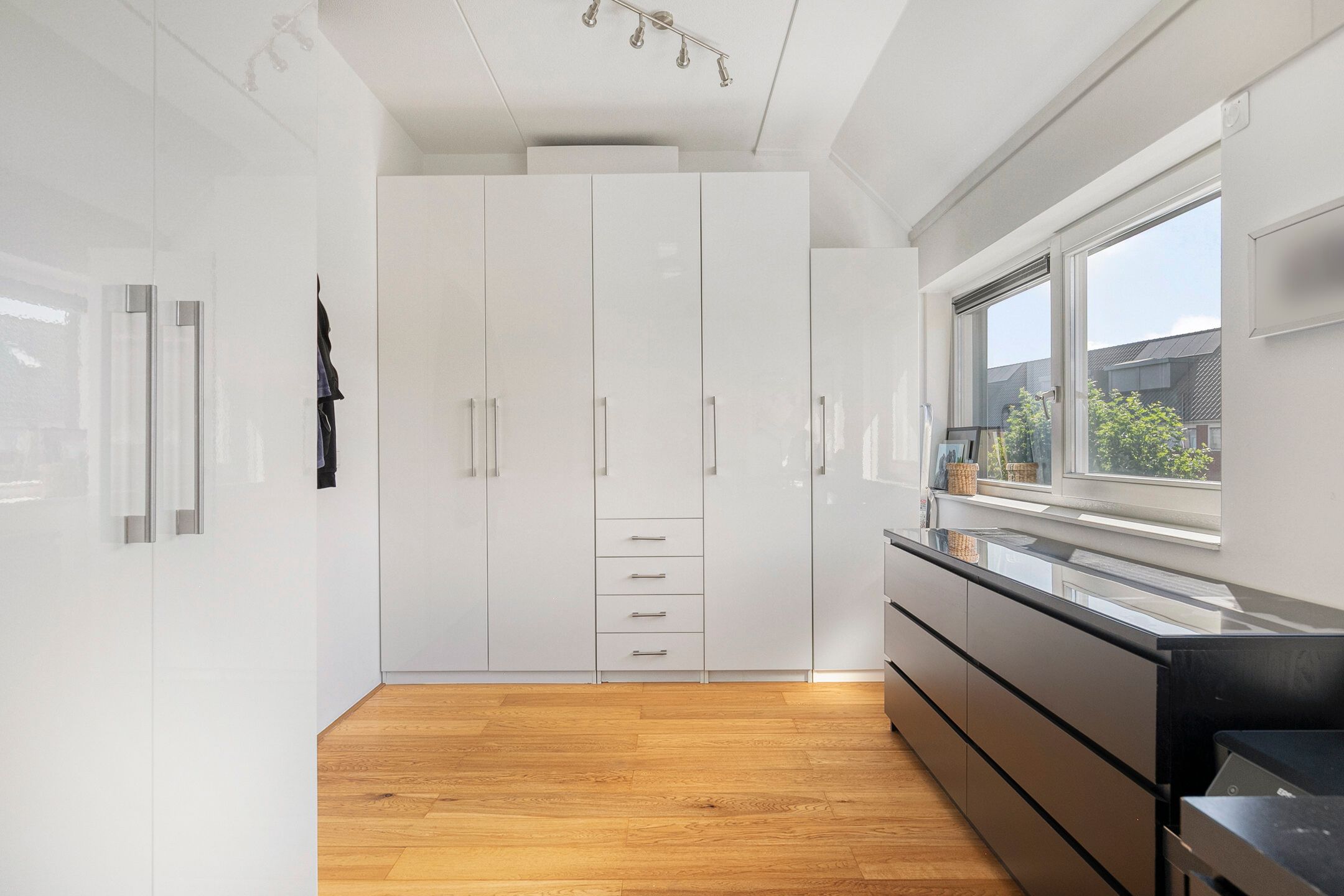 Foto 27 van Kurt Schwittersstraat 9