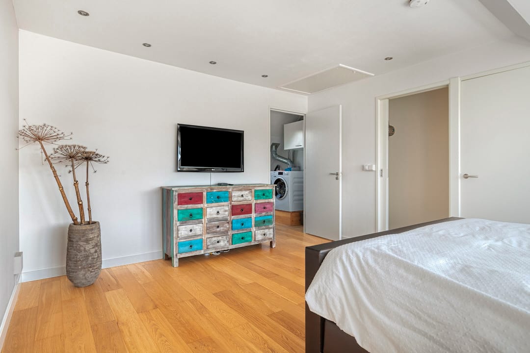 Foto 31 van Kurt Schwittersstraat 9