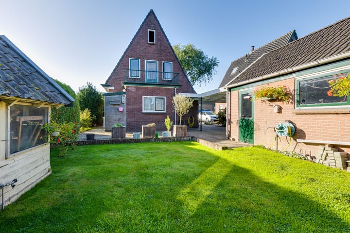 Foto 2 van Dorpsweg 65