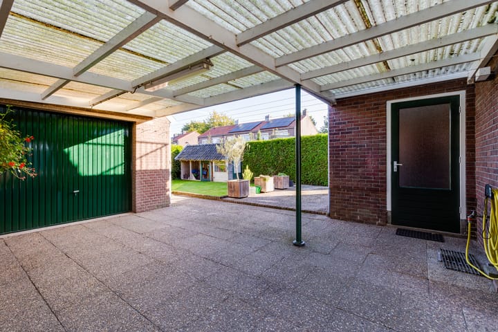 Foto 30 van Dorpsweg 65