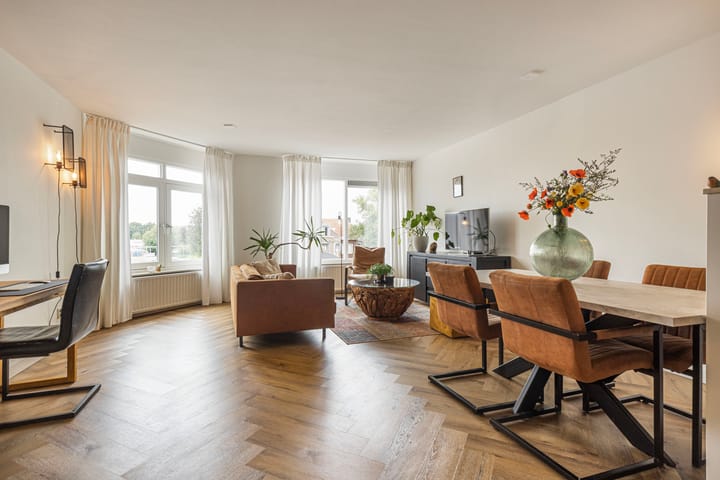 Foto 2 van Hoogstraat 24-02