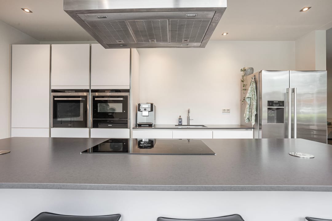 Photo 8 of Simon Carmiggeltplantsoen 7