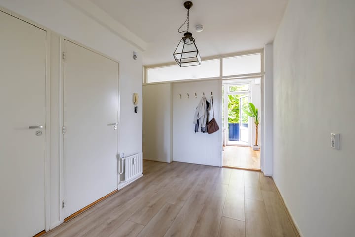 Foto 13 van Helperzoom 371