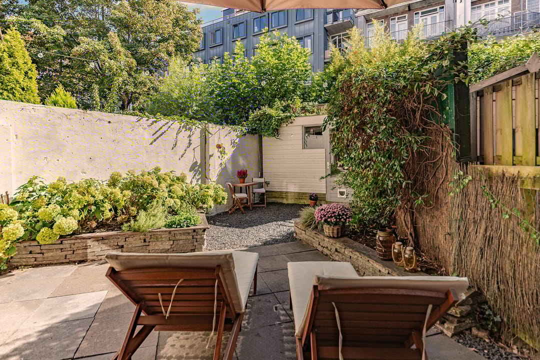 Photo 11 of Van Boetzelaerstraat 69-H